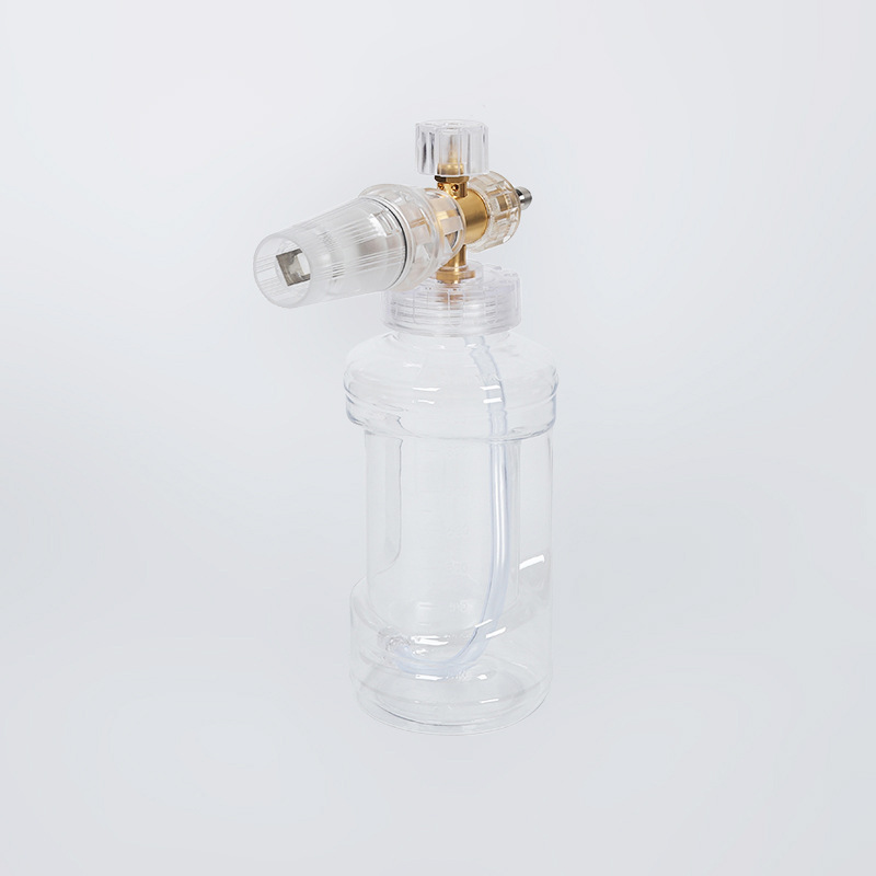 Hochdruck großer Mund weißer Schaum